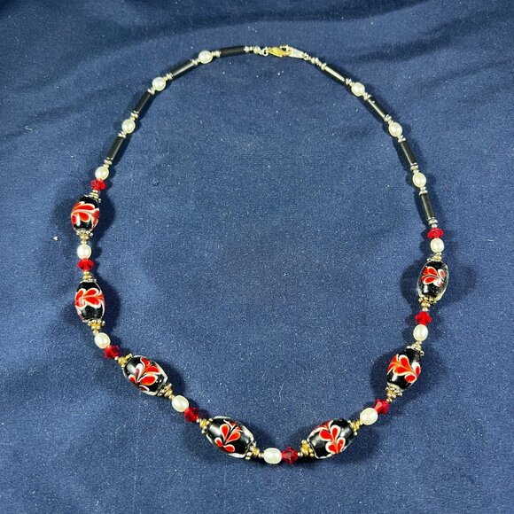 Handmade Lampwork Glass Beaded Necklace With Red & White Floral Design Black Acc - Picture 1 of 3